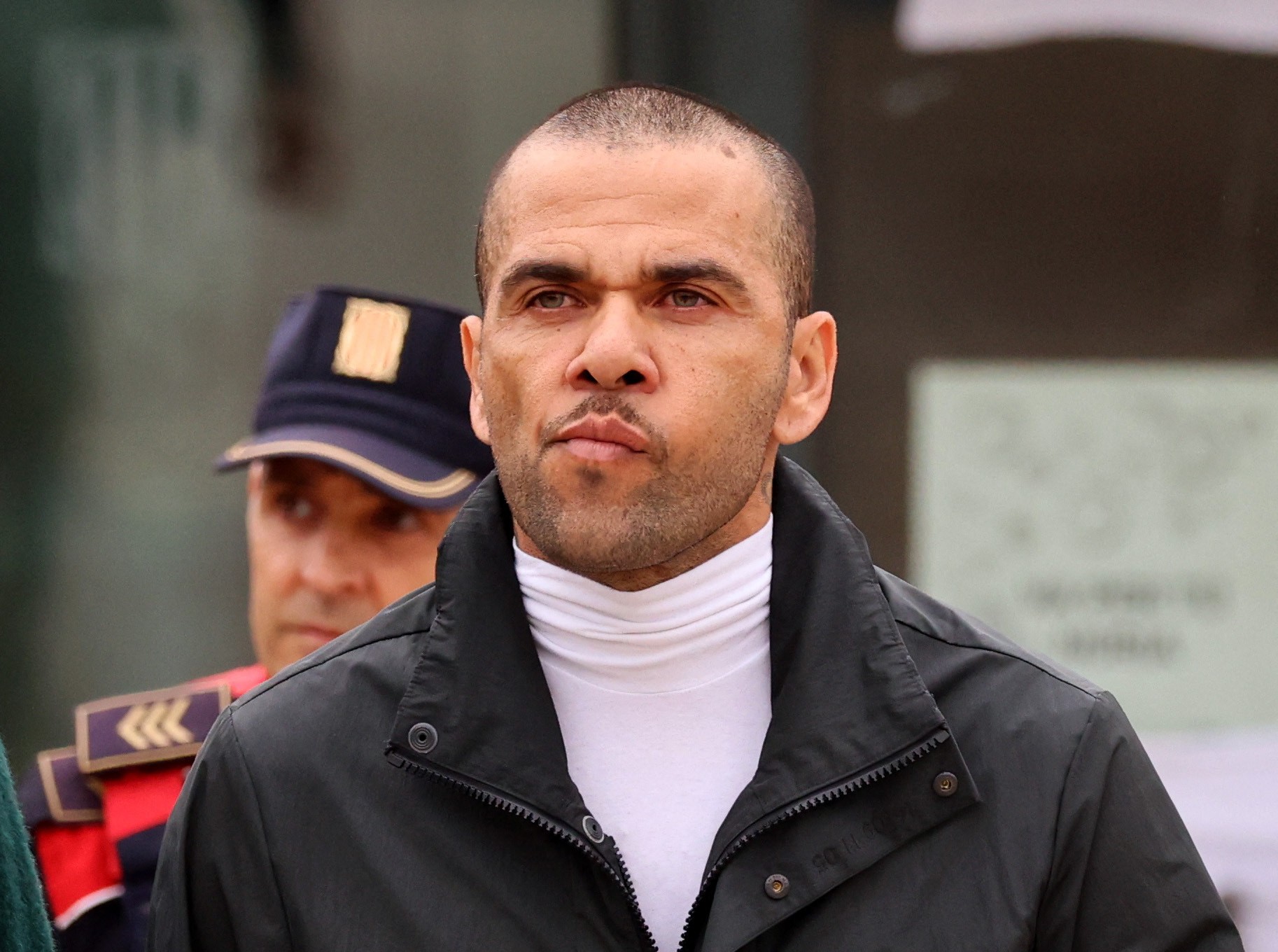 Promotoria de Barcelona recorre de absolvição a Daniel Alves, e brasileiro será agora julgado por instância mais alta da Justiça espanhola